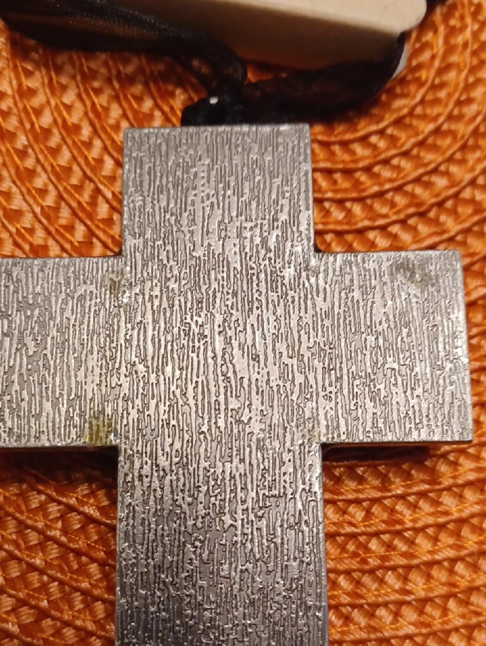 Jouel Jeweled Stone Cross Pendant Necklace - Black and Tan NWT - Picture 8 of 10